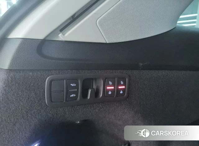 Audi Q7 id 4260024 из Китая 16