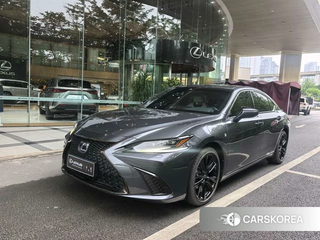 Lexus ES id 4334925 из Китая 8