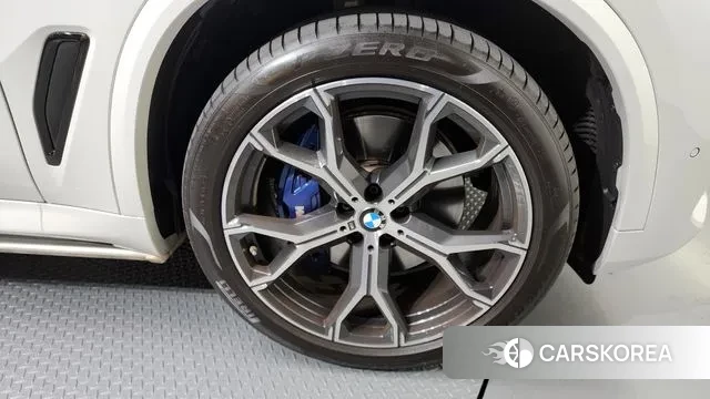 BMW X5 (G05) id 3377795 из Кореи 15