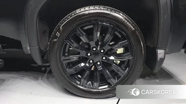 GMC Sierra id 3757969 из Кореи 15