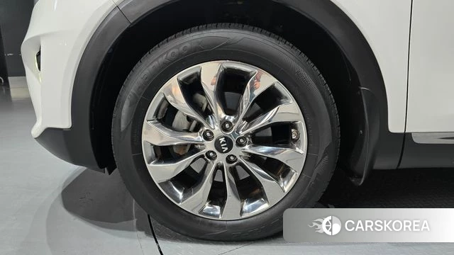 Kia The New Sorento id 4923991 из Кореи 30