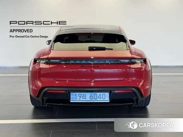 Porsche Taycan id 4400845 из Кореи 15