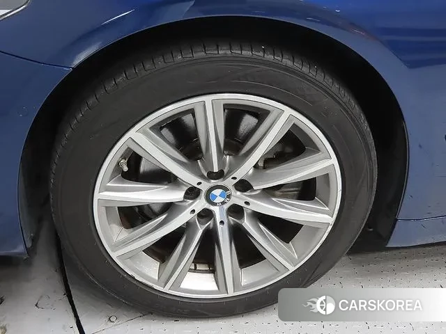 BMW 5 Series (G30) id 3480184 из Кореи 15