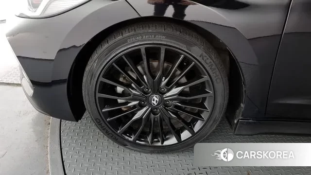 Hyundai Avante AD id 2908191 из Кореи 15