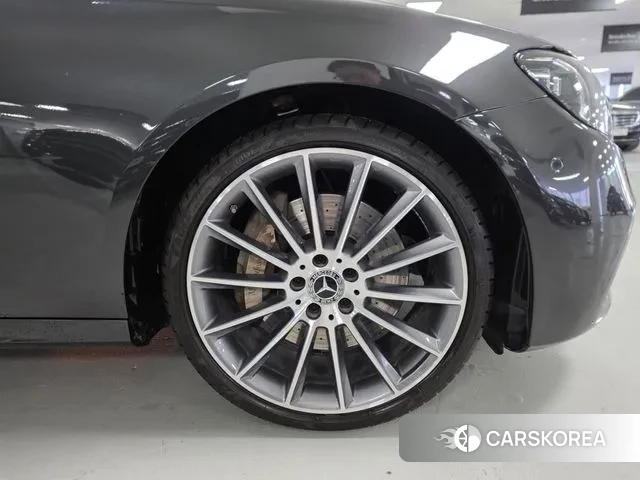 Mercedes-Benz E-Class W213 id 3586929 из Кореи 12