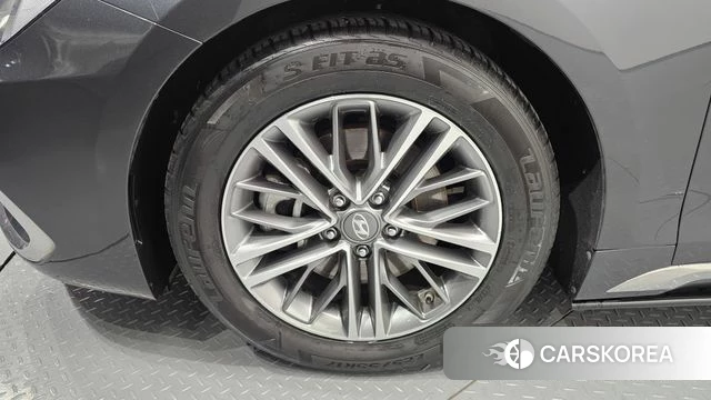 Hyundai Grandeur IG id 4568606 из Кореи 26