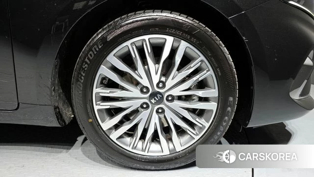 Kia K7 Premier id 3833508 из Кореи 15