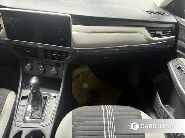 Volkswagen Bora id 4277732 из Китая 11
