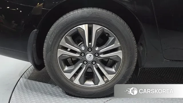 Kia The New Carnival id 3779138 из Кореи 15