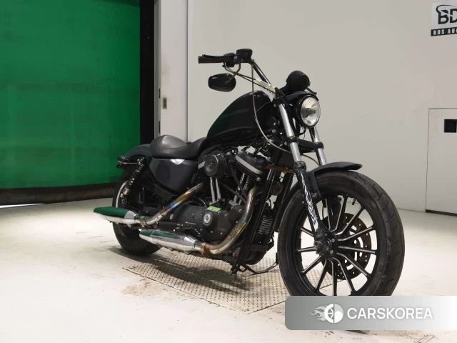 Проданный Harley-Davidson Sportster XL883N 2010 из Японии, фото 4