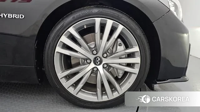 Infiniti Q50 id 3474703 из Кореи 15