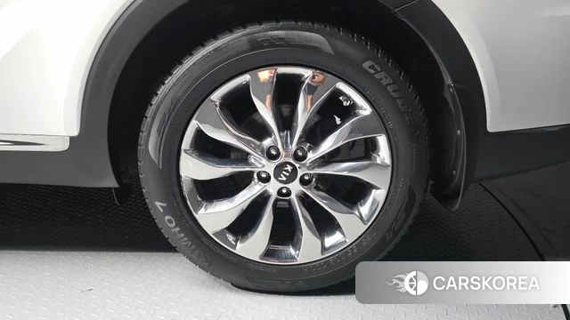 Kia The New Sorento id 4751354 из Кореи 26