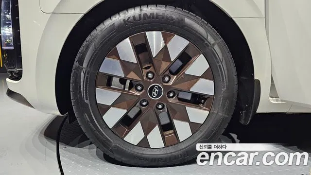 Hyundai Staria id 2729143 из Кореи 15