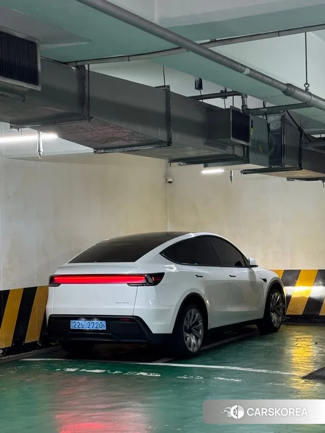 Tesla Model Y id 3294087 из Кореи 7