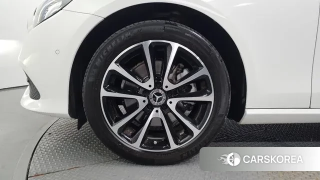 Mercedes-Benz E-Class W213 id 2990595 из Кореи 15