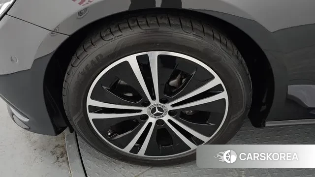 Mercedes-Benz E-Class W213 id 3759886 из Кореи 15