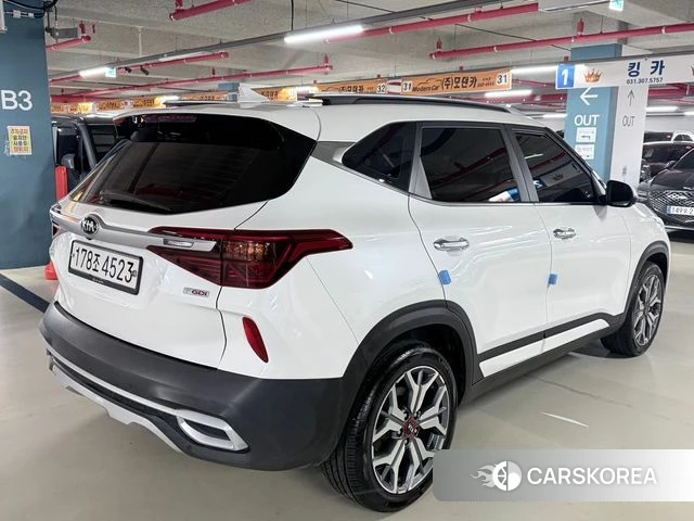 Kia Seltos id 4654761 из Кореи 15