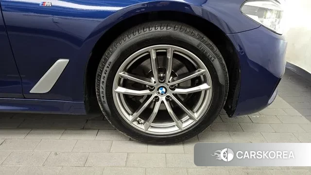 BMW 5 Series (G30) id 3162007 из Кореи 15