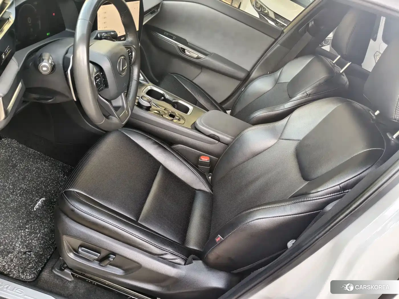 Lexus RZ id 4538992 из Китая 8