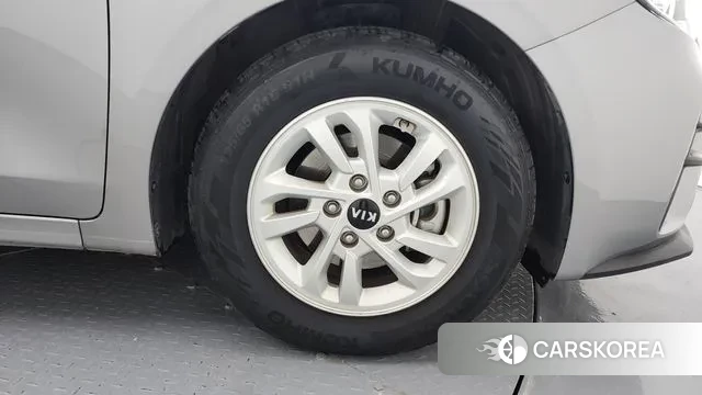 Kia Come New K3 id 3238643 из Кореи 15