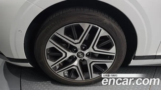 Hyundai Grandeur (GN7) id 2739805 из Кореи 15