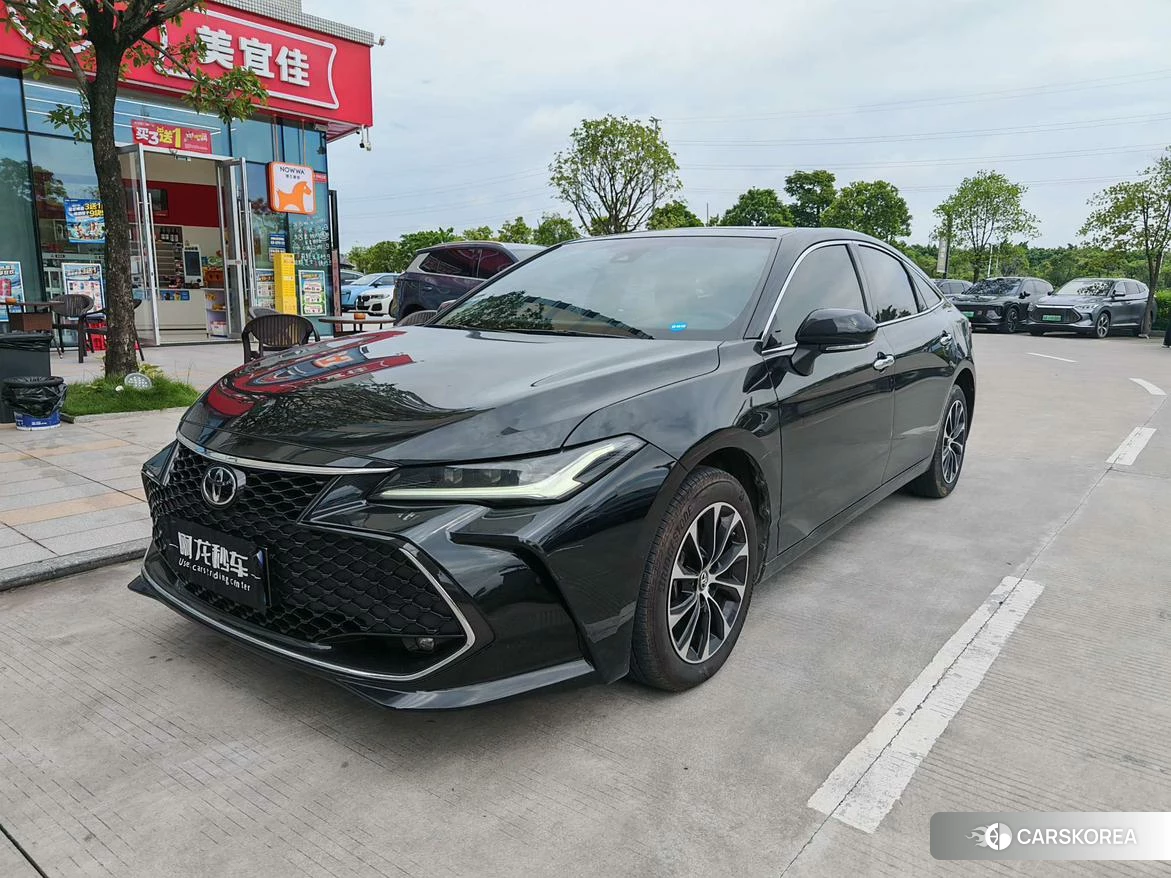 Toyota Avalon 2023 Черный из Китая, фото 5