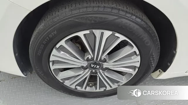 Kia K7 Premier Hybrid id 3024051 из Кореи 15