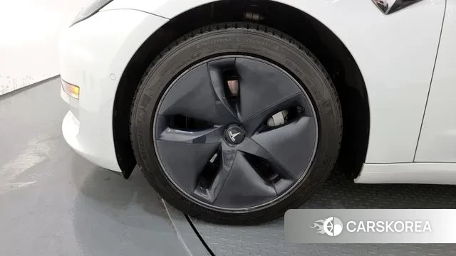 Tesla Model 3 id 2902390 из Кореи 15