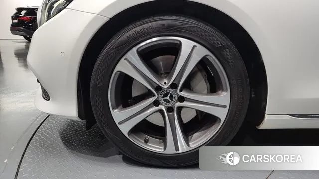 Mercedes-Benz E-Class W213 id 3505203 из Кореи 15