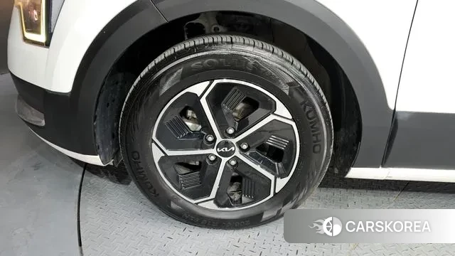 Kia Di Ol Nu Niro id 3556133 из Кореи 15