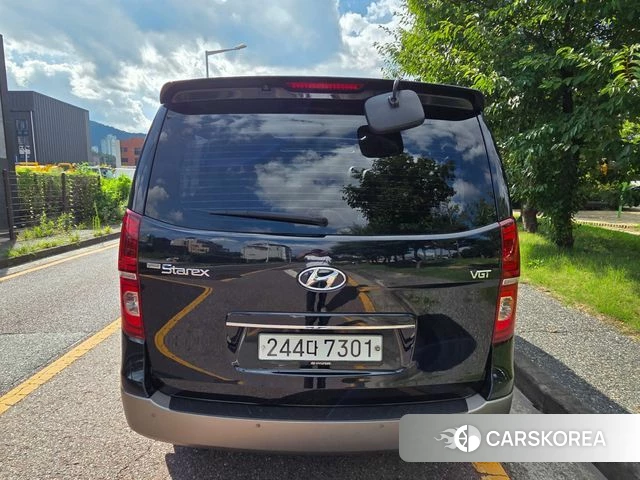 Hyundai The New Grand Starex id 4647379 из Кореи 15