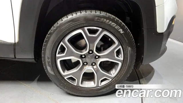 Jeep Renegade id 2515160 из Кореи 15