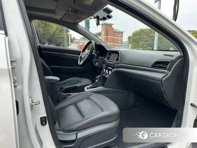 Hyundai Lead 2019 Белый из Китая, фото 5