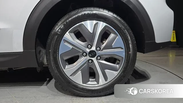 Kia Niro EV id 3417064 из Кореи 15