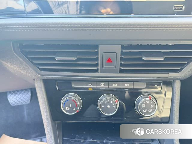 Volkswagen Sagitar id 4256292 из Китая 15