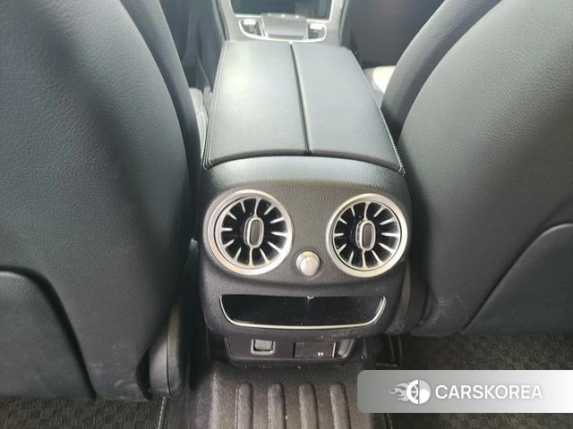 Mercedes-Benz Class C id 4258297 из Китая 13
