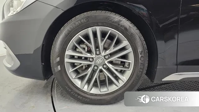 Hyundai Grandeur IG id 3423082 из Кореи 15