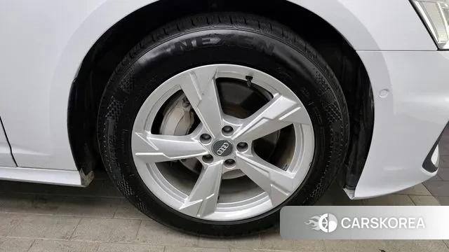 Audi A6 (C8) id 3713288 из Кореи 15