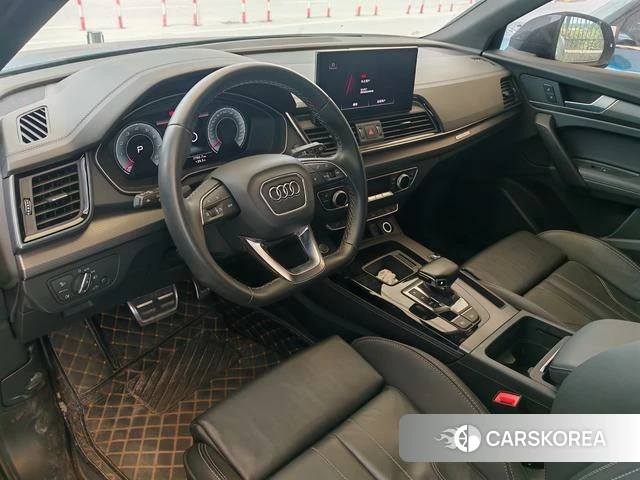 Audi Q5L 2023 Черный из Китая, фото 5