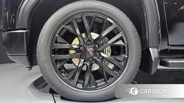 GMC Sierra id 3028477 из Кореи 15