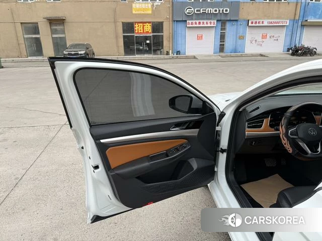 Volkswagen Bora id 4273042 из Китая 13