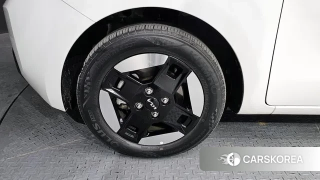 Kia The New Kia Ray EV id 3614819 из Кореи 15