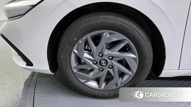 Hyundai The New Avante (CN7) id 4380792 из Кореи 27
