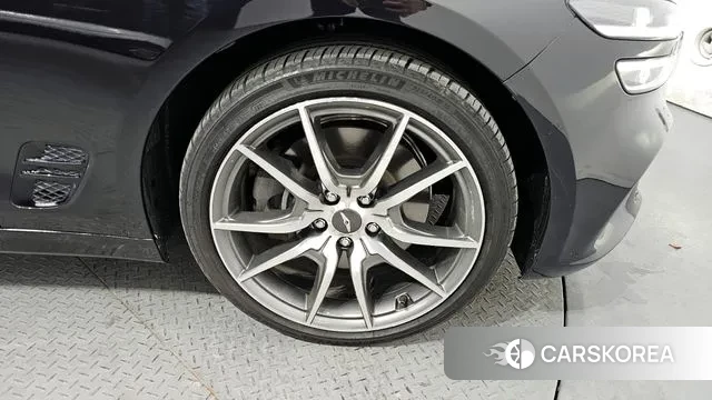 Genesis The New G70 id 3478879 из Кореи 15