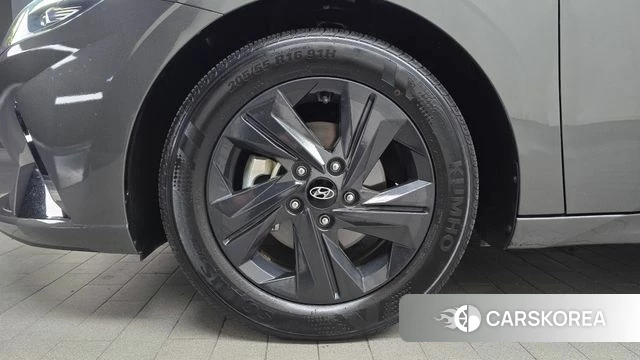 Hyundai Avante (CN7) id 4281864 из Кореи 26