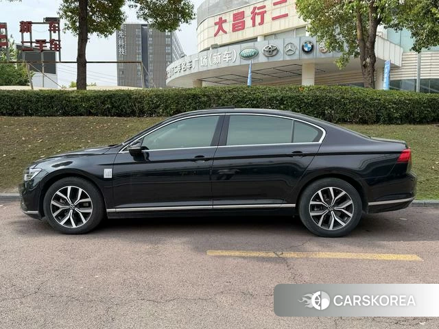 Volkswagen Magotan id 4260221 из Китая 8