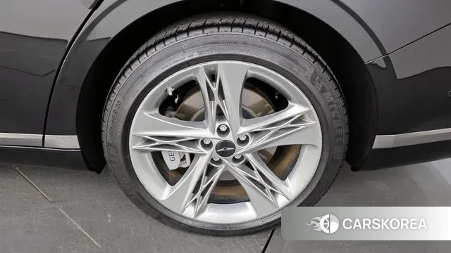 Genesis G90 (RS4) id 3764201 из Кореи 15