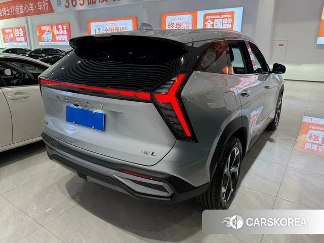 Geely Automobile Boyue L 2025 Серебристо-серый из Китая, фото 5