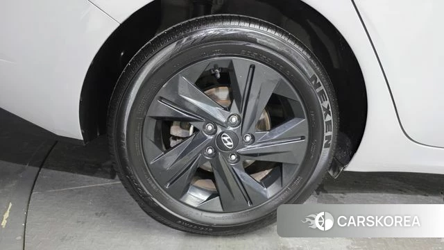 Hyundai Avante Hybrid (CN7) id 4624352 из Кореи 15