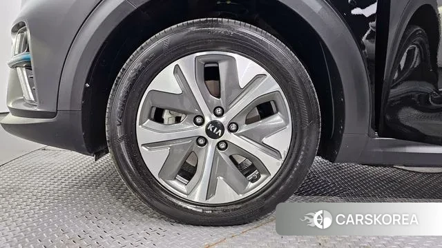 Kia Niro EV id 3039110 из Кореи 15